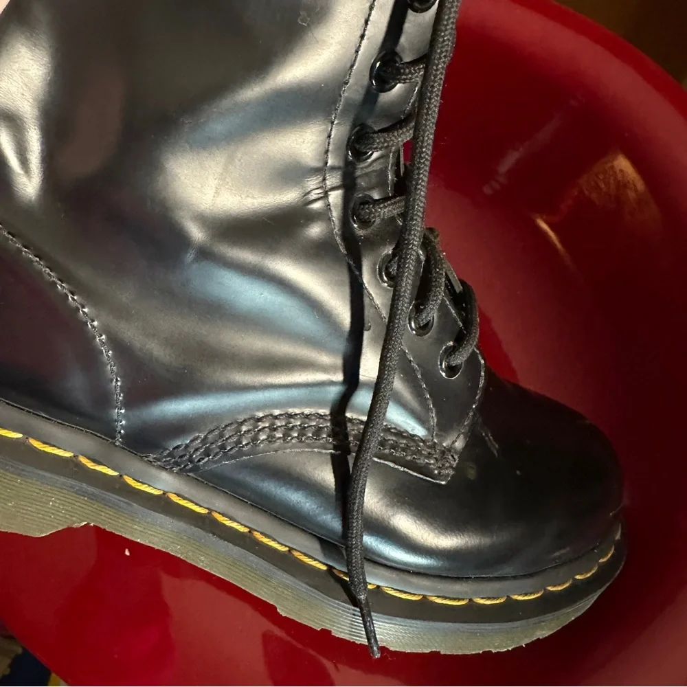 Dr. Martens original 1460 Black Lace Up Boots - Picture 3 of 6